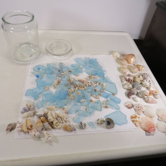REAL sea shells & blue tumbled glass in NEW glass jar w seal & lid (+2 pounds) - Picture 2 of 16